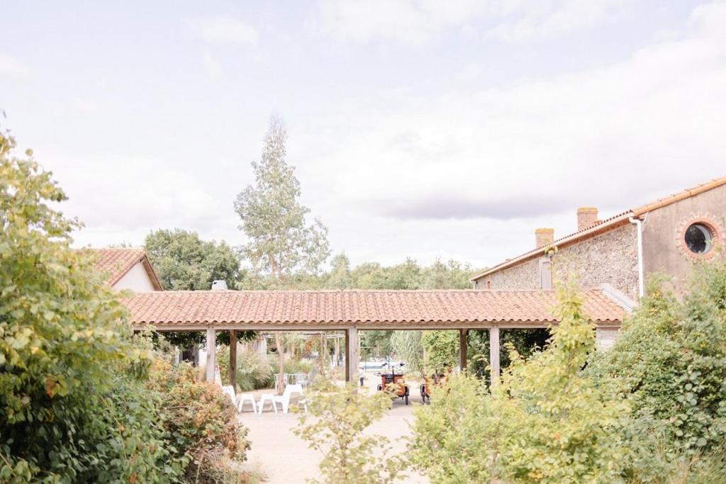 Hotel Domaine de l'Oiselière Chauché Esterno foto